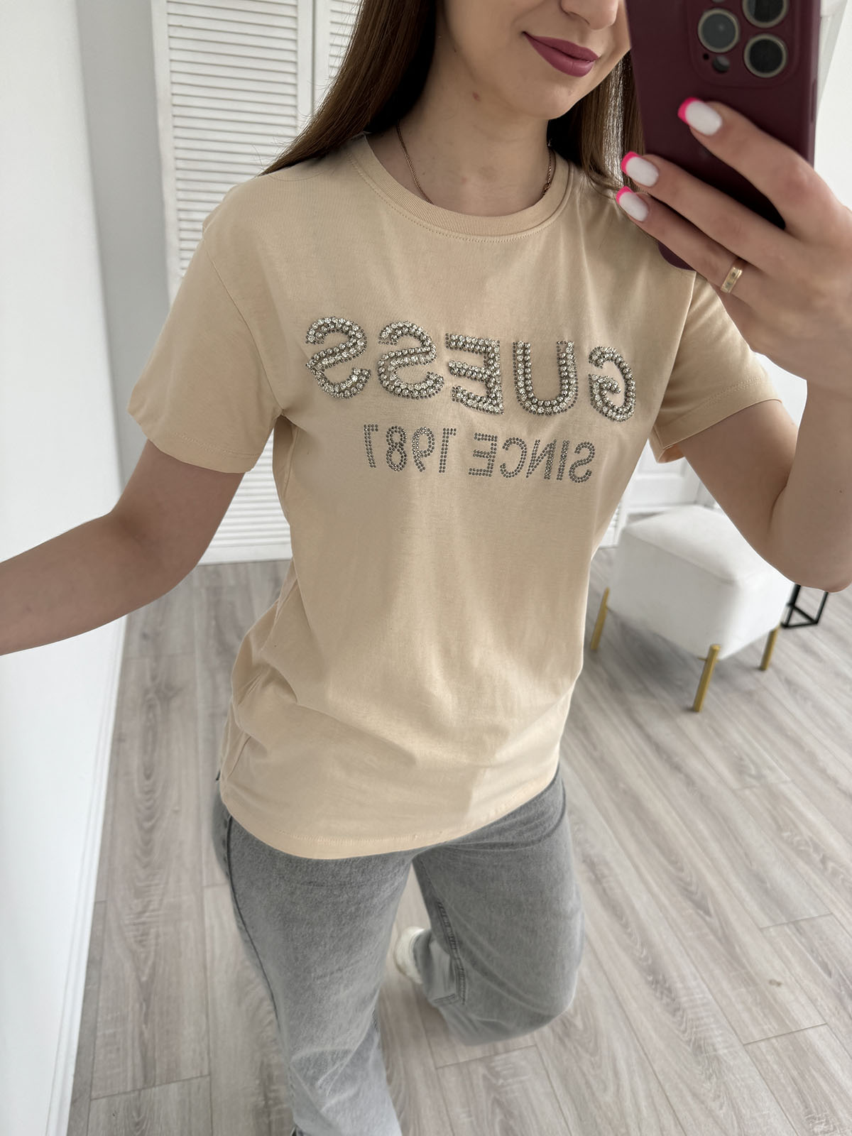 Зображення Футболка жіноча бежева Guess 3 Футболка жіноча бежева Guess 3