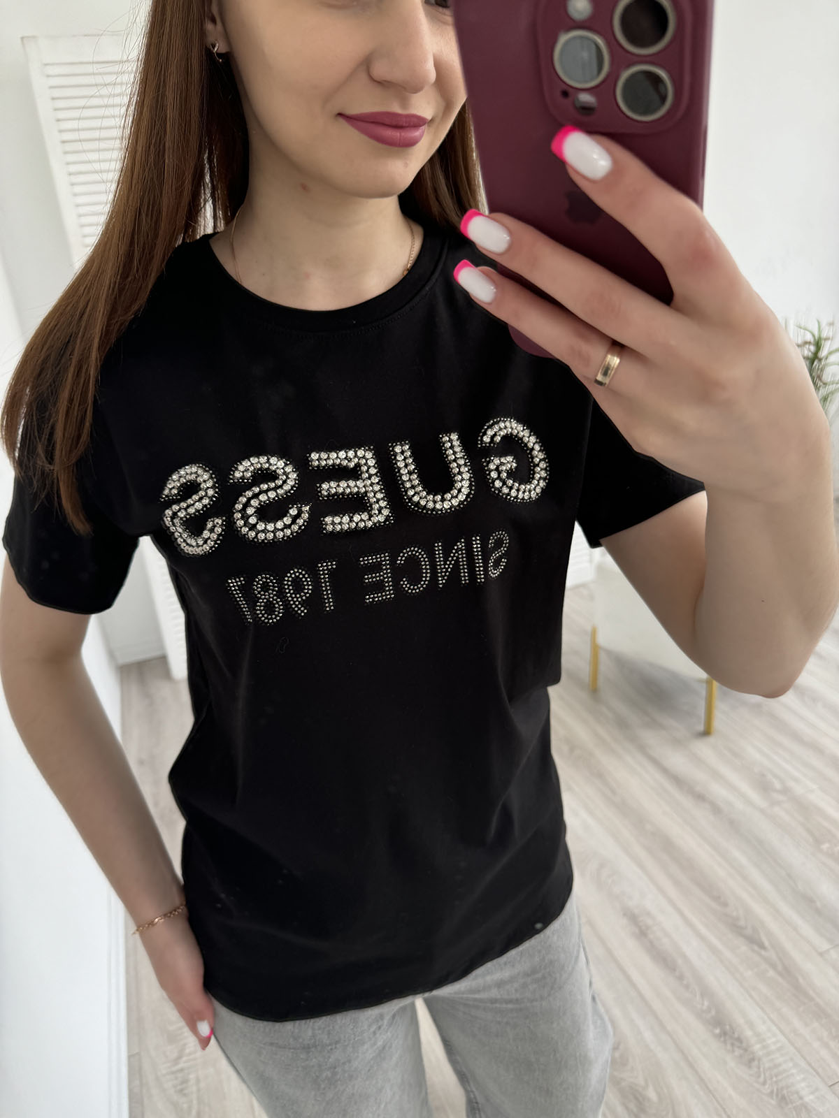 Зображення Футболка жіноча чорна Guess 4 Футболка жіноча чорна Guess 4